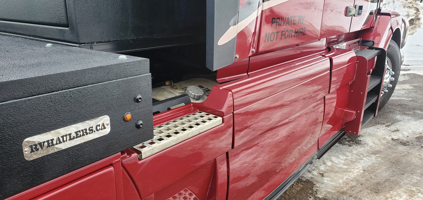 CANStep Volvo Model VNL Gen 2 - Only Years 2004 to 2017- (One Step Assembly Fits Driver or Passenger)