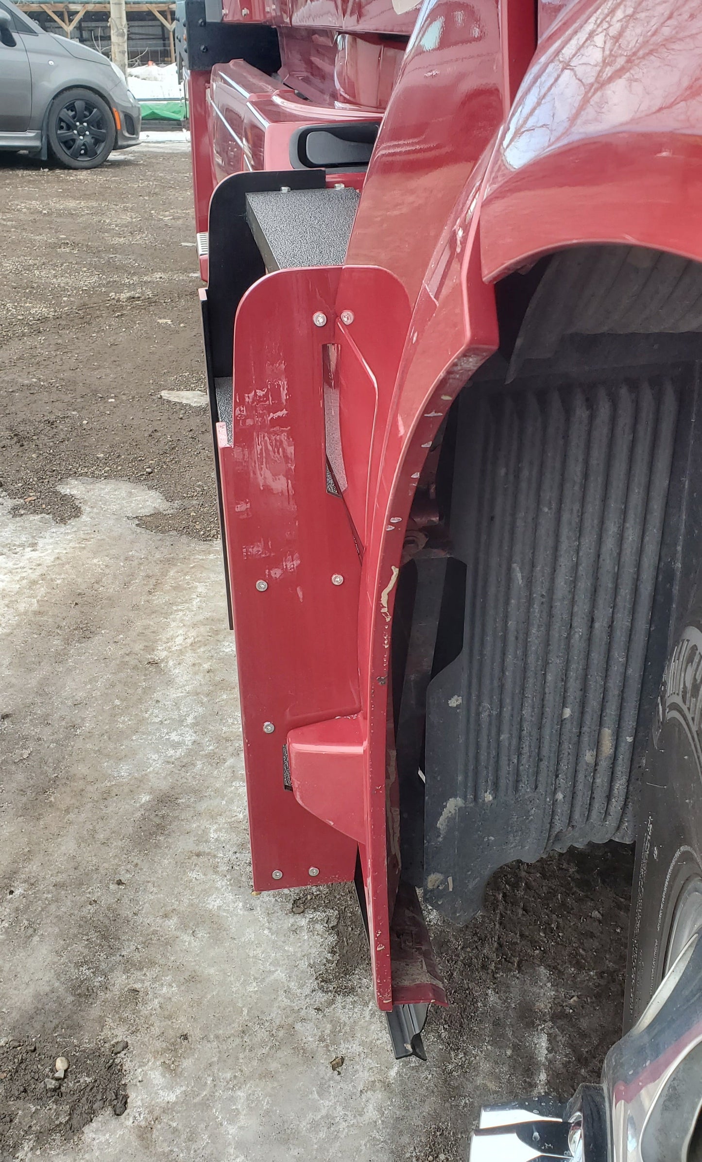 CANStep Volvo Model VNL Gen 2 - Only Years 2004 to 2017- (One Step Assembly Fits Driver or Passenger)