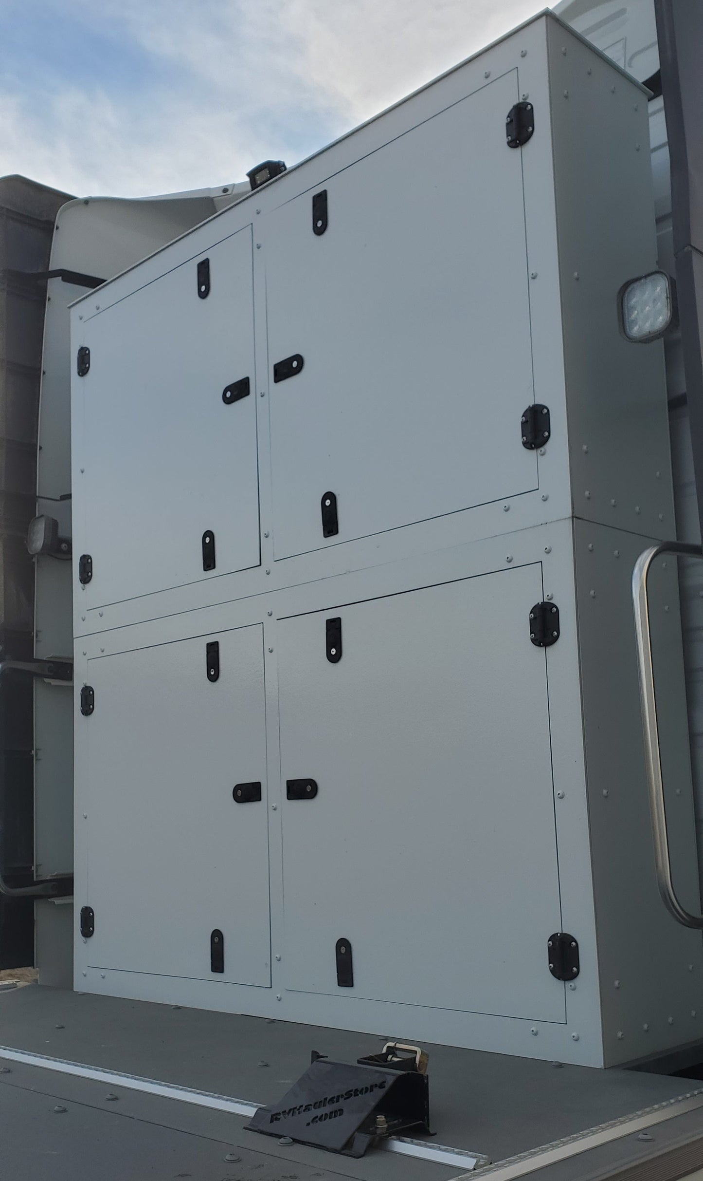 CANDrom - STANDARD SIZE -  6 feet wide, 7 feet tall, 16 inches deep