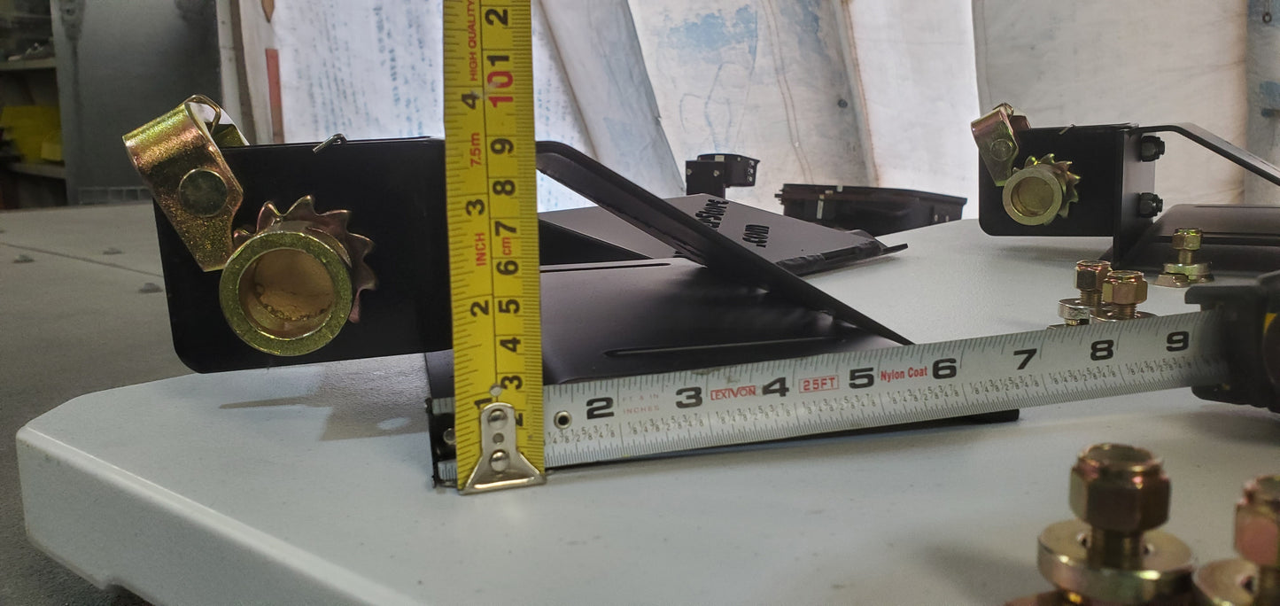 Wheels Chocks, Straps and Mounting Bolts. Set of 4